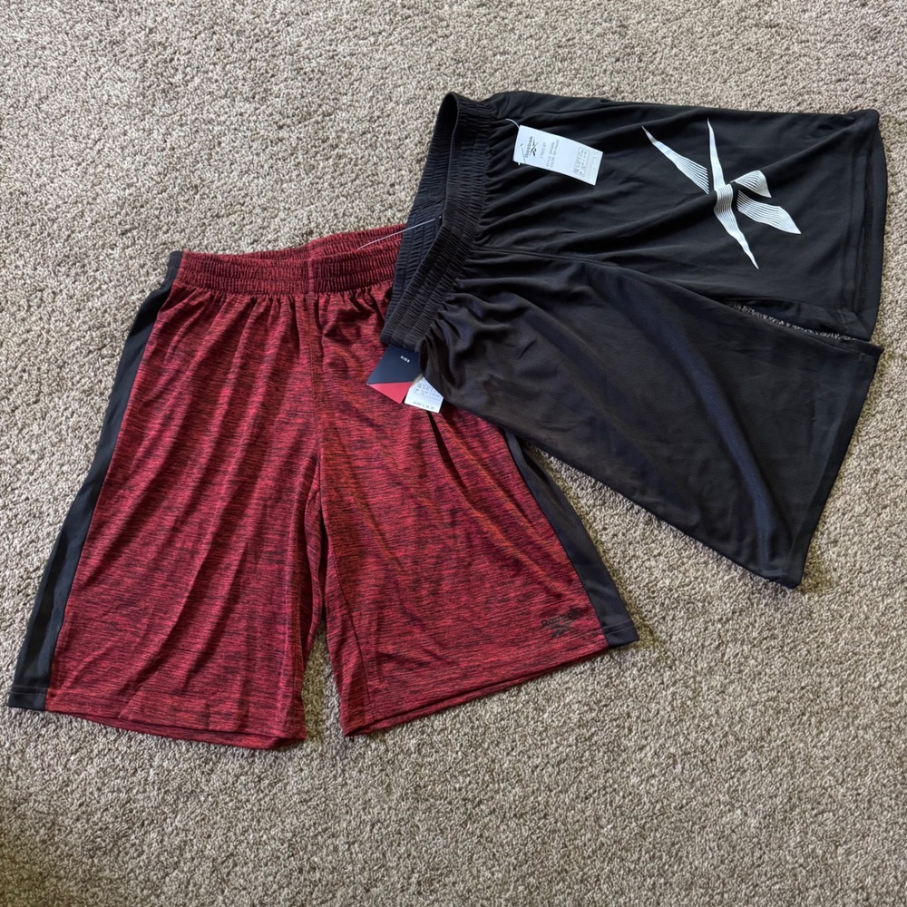 Reebok Kids Black Red Athletic Mesh Shorts 2pc Set XL (18/20)